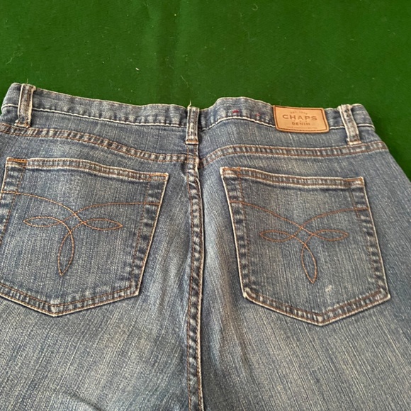 Chaps jeans - Picture 3 of 3